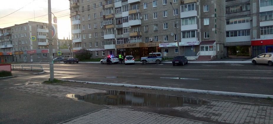 Сотрудники ГИБДД вновь проводят сплошные проверки транспорта