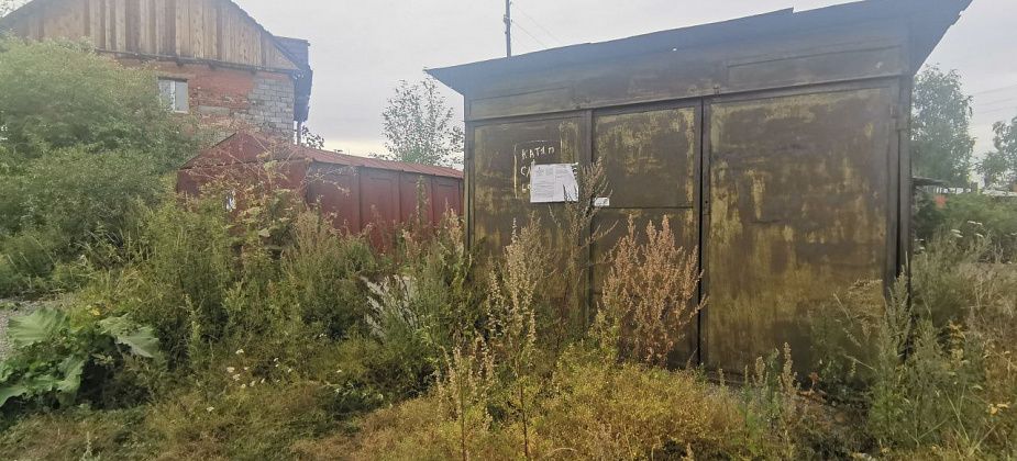Власти Серова планируют демонтировать 12 металлических гаражей
