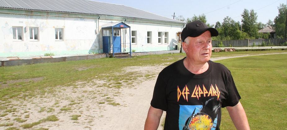 “Локомотив” – где-то между девяностыми и двухтысячными. Что ждет стадион на Сортировке?