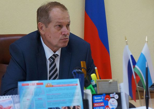 "Пустите пожить". Серовчанка-сирота рассказала заместителю министра об отсутствии жилья