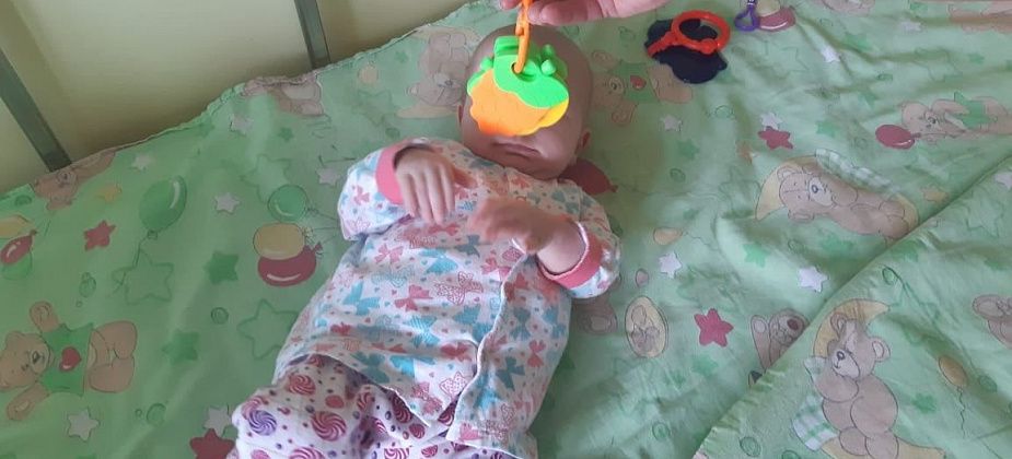 Медики впервые опубликовали фото Полины - «девочки из шкафа»