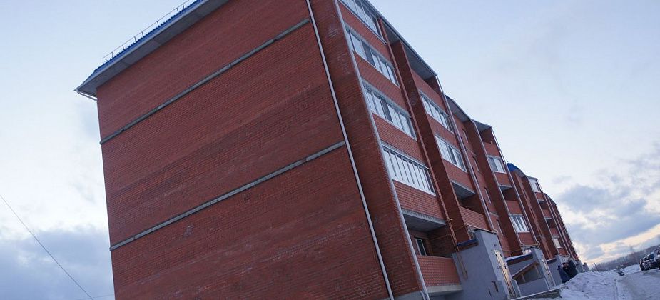 В Серове медленно сокращается очередь по предоставлению жилья сиротам
