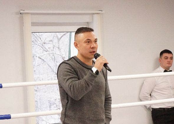 Прославленный серовчанин Костя Цзю прокомментировал возможность боя Золотова и Навального
