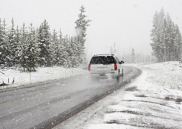 ГИБДД Серова предупреждает водителей о сложных погодных условиях