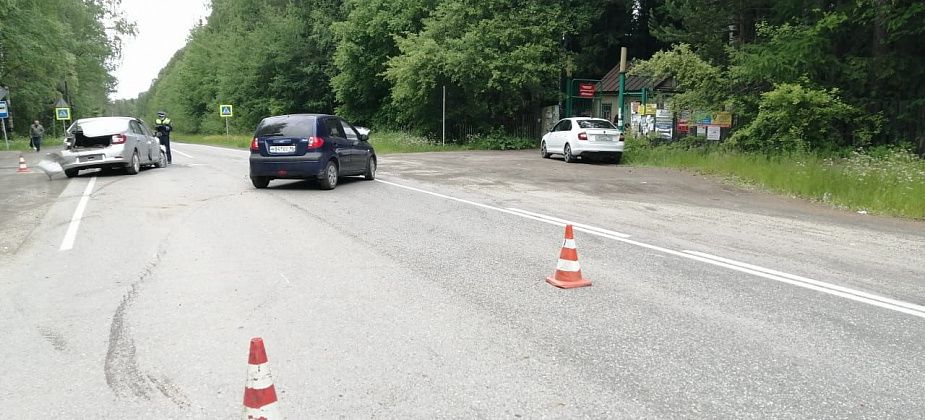 Госавтоинспекция Серова устанавливает обстоятельства ДТП, в котором травмы получила 80-летняя женщина
