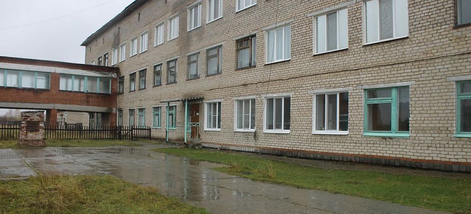 Серовская городская больница попросила у суда отсрочки в ремонте больничного здания в Восточном