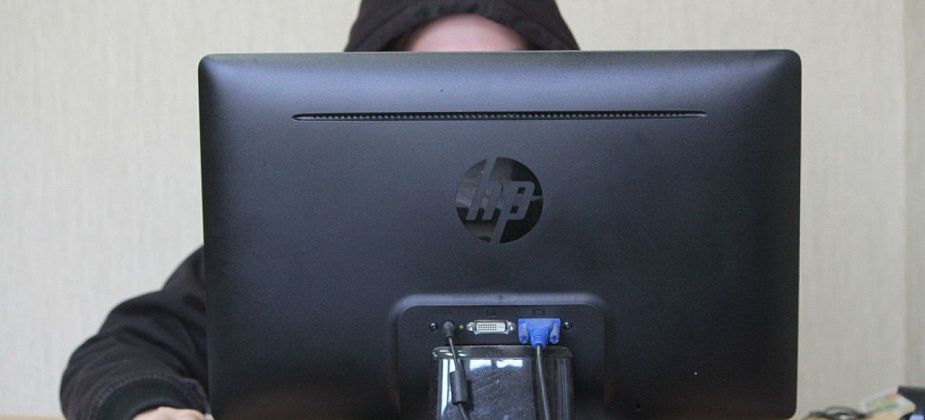 В Серове студент, пытаясь купить игровой лут, отдал неизвестным больше 13 тысяч рублей
