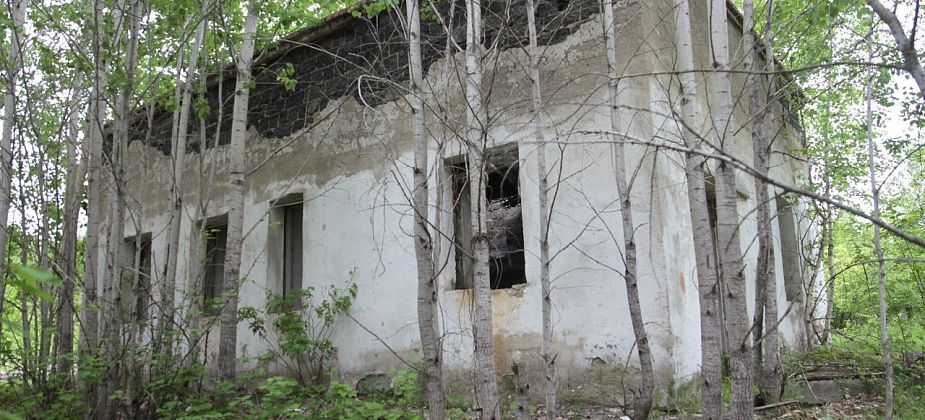 В серовском поселке Красноглинном продолжают сливать канализацию в реку?