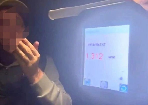 В Ларьковке поймали пьяного водителя без прав. Судьбу мужчины решит суд