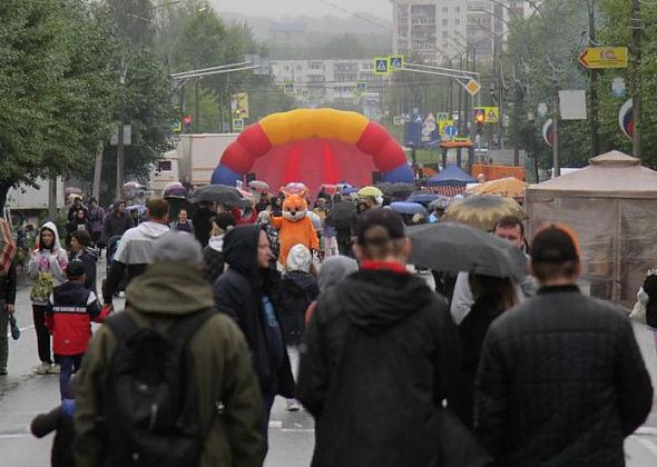 “Серовский Арбат”, звездные гости, фестиваль фейерверков. Как пройдет День города и День металлурга