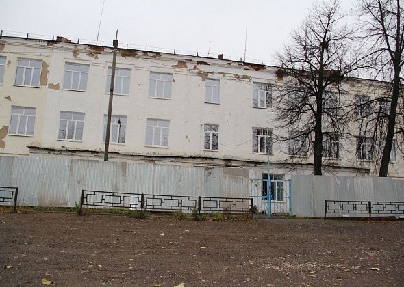 Прокуратура проверит, нет ли нарушений в процедуре, связанной с ремонтом серовской школы №22