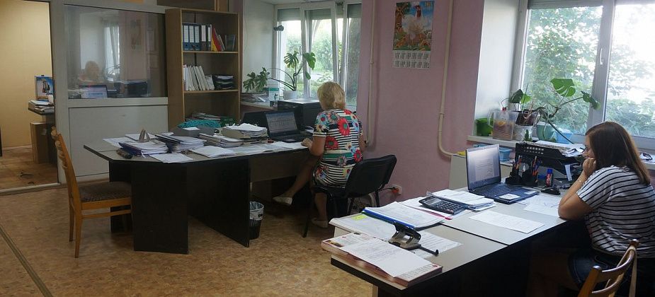 Серовская управляющая компания "Квартал" переехала в здание у автовокзала. Процедура наблюдения продолжается