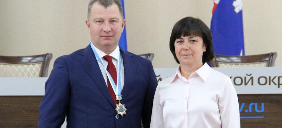 «Он смог получить доверие жителей». Василий Сизиков вступил в должность главы Серовского городского округа на новый пятилетний срок