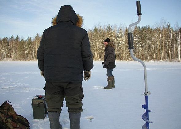 Власти запретили серовчанам выходить на лед