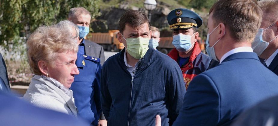 По поручению Евгения Куйвашева в Нижних Сергах в 2022 году отремонтируют несколько улиц