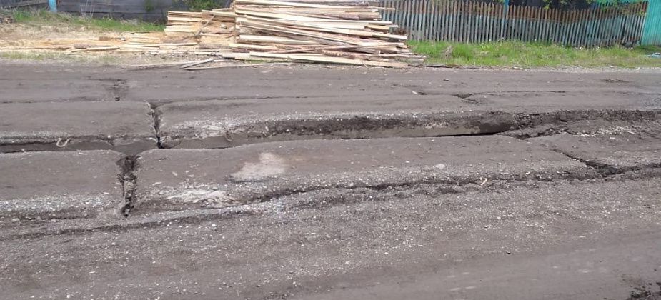 Власти Серова обследовали дороги в Андриановичах и Ларьковке. Будут отсыпать и выравнивать
