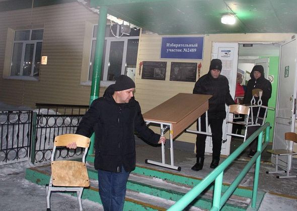 “Зачем тогда ее ремонтировали?” Начальная школа №14 частично "переехала" в основную школу