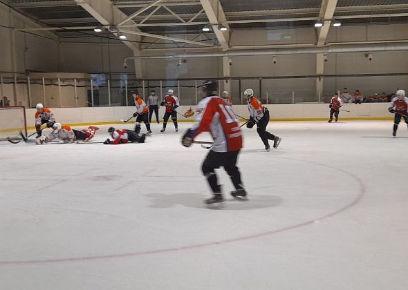 Серовские хоккеисты проиграли полуфинал областного первенства. Команда будет бороться за "бронзу"