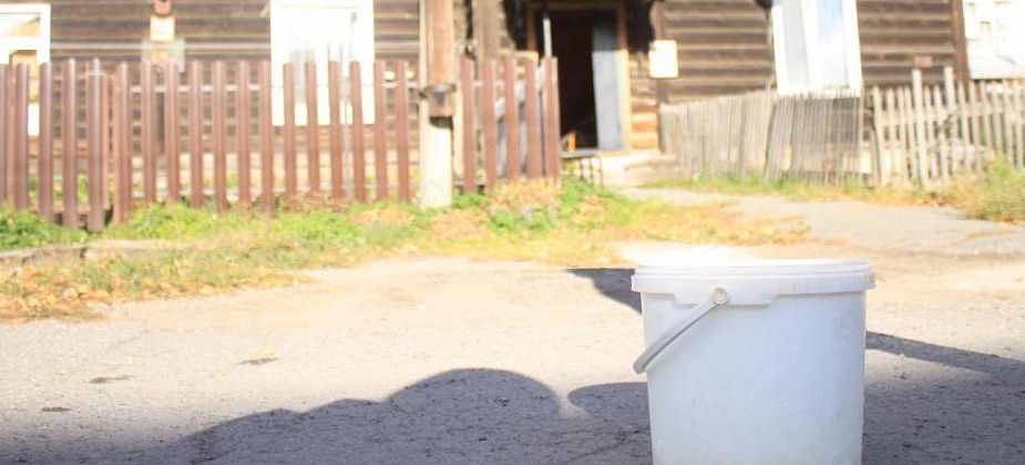 Жителям улицы Карпинского возобновили подачу горячей и холодной воды