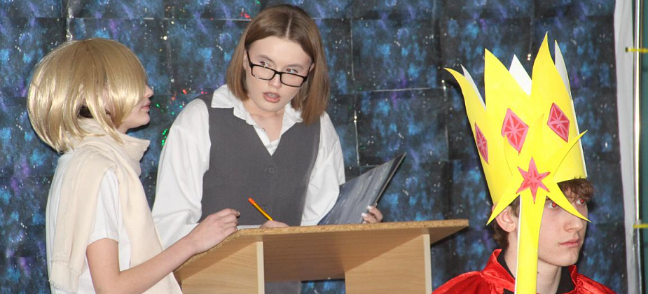  "Про небо, про звезды, про мечту". Серовские школьники поставили музыкальный спектакль "Маленький принц"