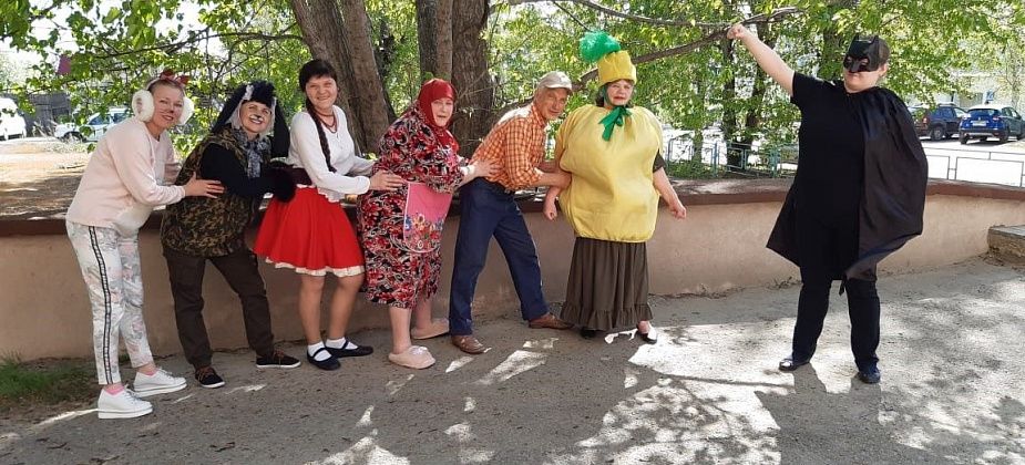 История нашего самодеятельного театра при ДК Вятчино «Суперstar». Часть 12