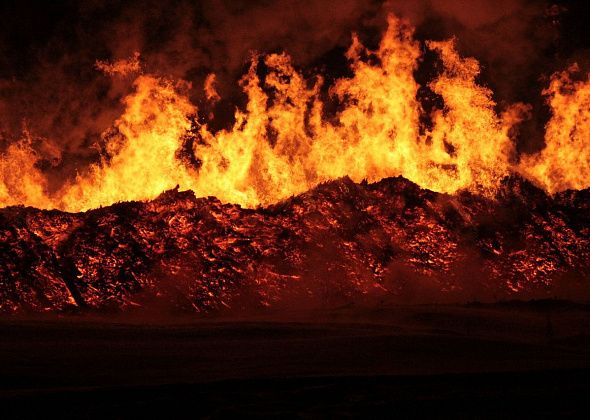 Мэрия Серова пыталась оспорить очередной штраф за сгоревшую свалку горбыля. Не получилось