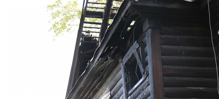 Власти Серова окажут помощь погорельцам с улицы Орджоникидзе