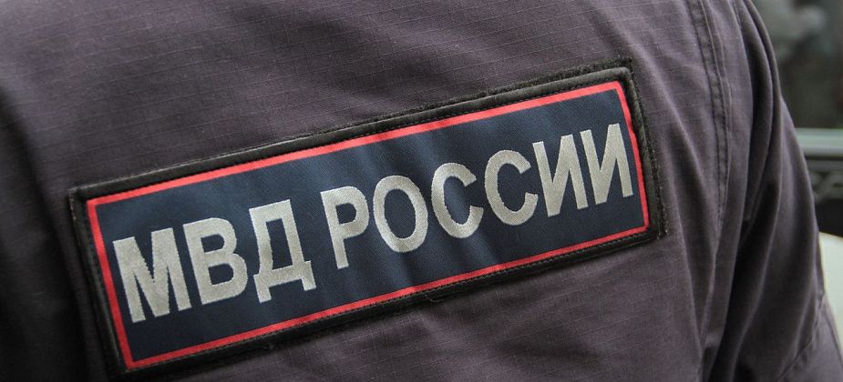Серовский таксист дал неизвестным доступ к карте, поверив обещанию заранее оплатить поездку