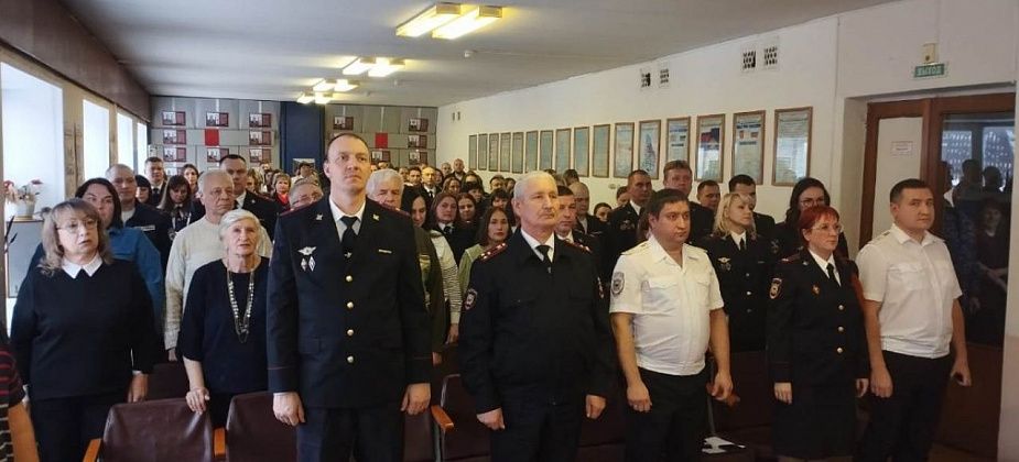 В полиции Серова прошло собрание, посвященное Дню сотрудника органов внутренних дел России