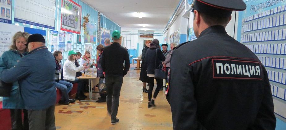 В связи с предстоящими выборами сотрудники полиции Серова переходят на усиленный вариант несения службы