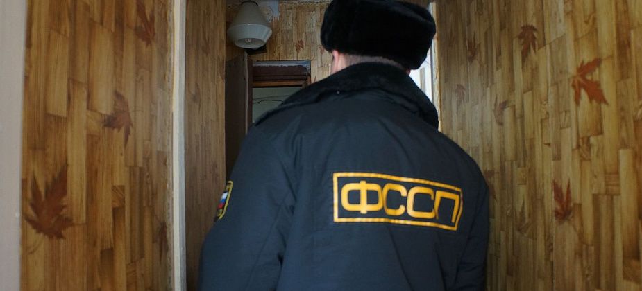 Серовчанин из-за долгов может лишиться трехкомнатной квартиры