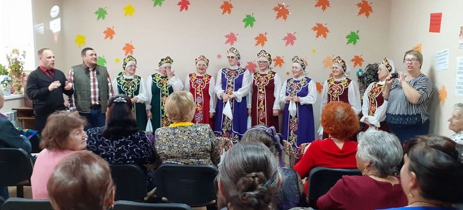 «Любовь! Почтение! Забота!». В Сосьве отметили Международный день пожилых людей