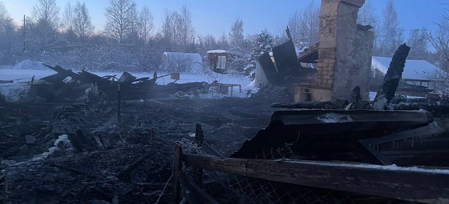 Из-за гибели подростков на пожаре в Серове возбуждено уголовное дело