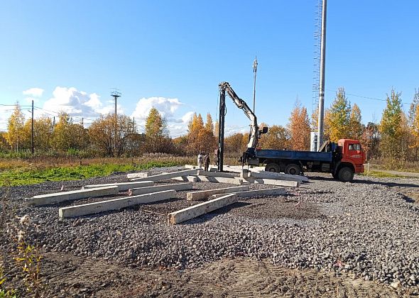 Для будущего храма в селе Филькино начали забивать сваи