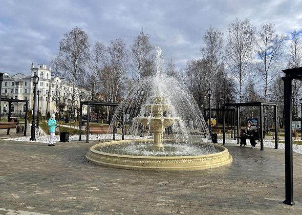 В сквере ДКМ Серова провели пробный запуск фонтана