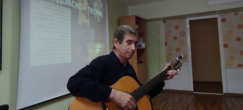 Фестиваль поэзии и бардовской песни «Мартовский код»