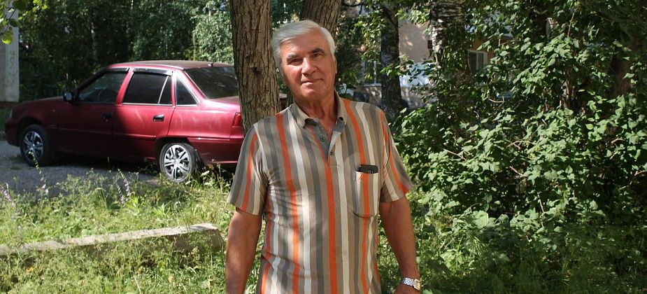 Сливают под куст?