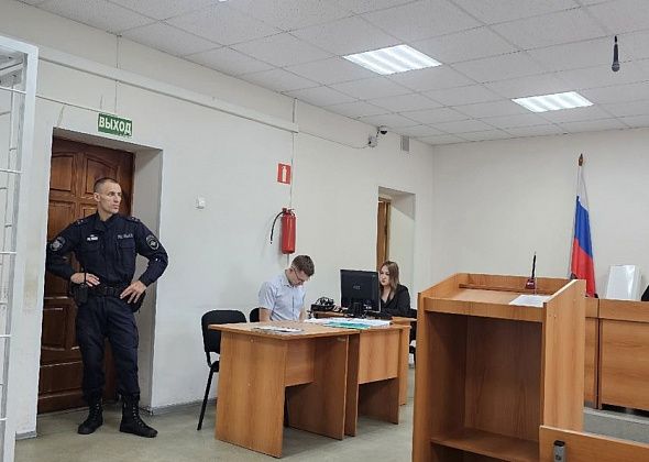 Суд в Серове не стал отправлять под домашний арест обвиняемого в помощи уклонисту от военной службы