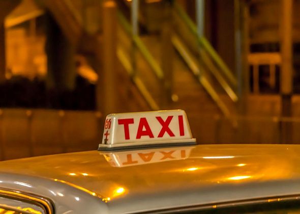 Госавтоинспекция Серова за три дня выявила 42 нарушения в легковых такси