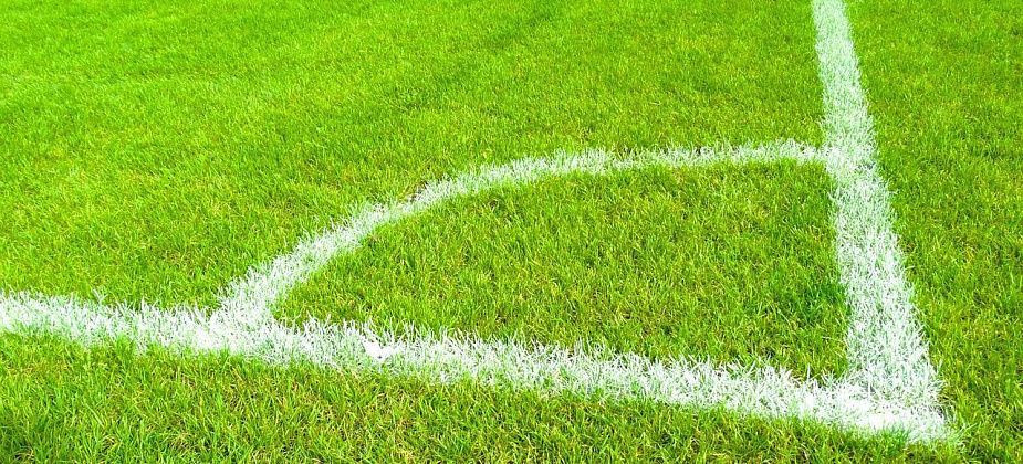 FIFA и UEFA отстранили российские клубы и сборную от участия во всех соревнованиях