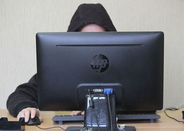 Полиция Серова расследовала уголовное дело о распространении порнографии в соцсетях
