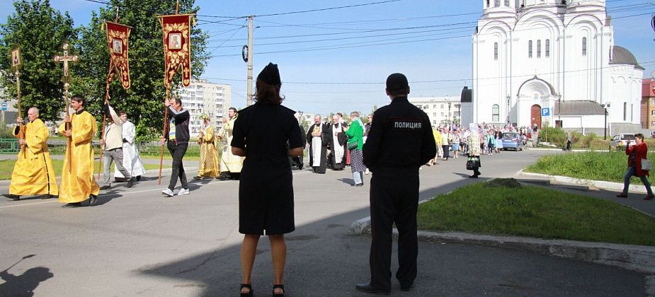 На время проведения крестного хода в центре Серова будет перекрыто движение транспорта