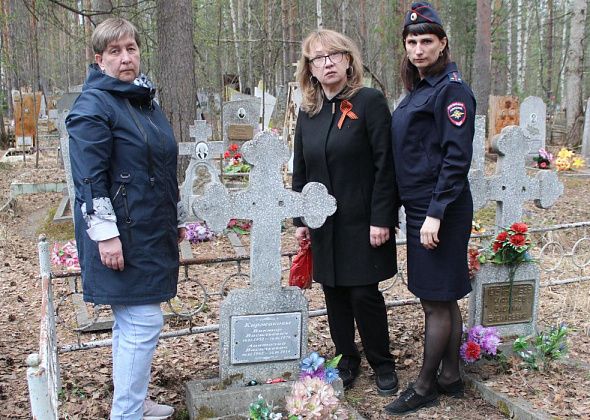 Сотрудники полиции Серова побывали на могилах милиционеров-участников ВОВ