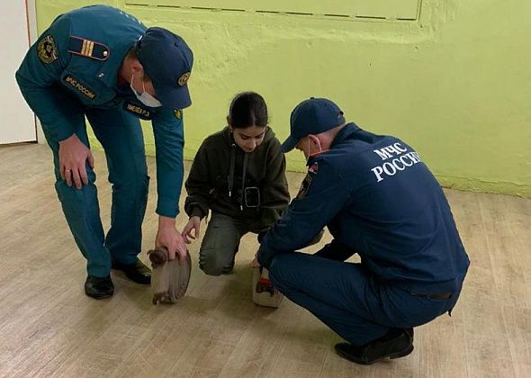 Серовские огнеборцы провели практическое занятие для юных спасателей 