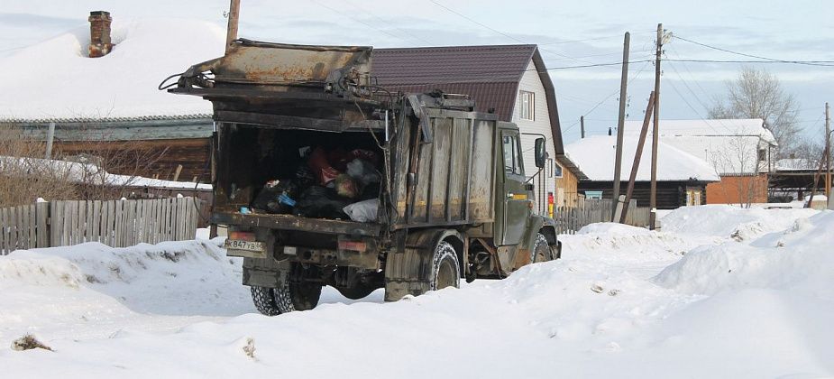 Власти Серова утверждают, что в Марсятах дороги почищены и помех для вывоза мусора нет