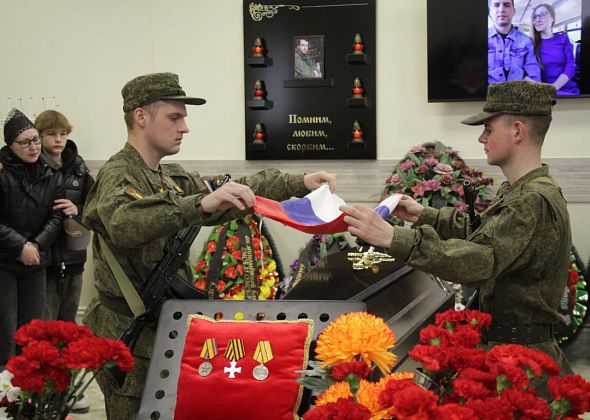 Любимый сын, брат, дядя, муж и папа... Серовчане простились с погибшим на СВО мобилизованным Станиславом Гудзем