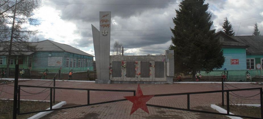 В Ларьковке отреставрируют мемориал погибшим в годы Великой Отечественной войны