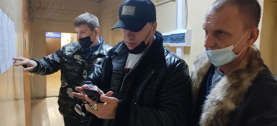 Метзавод хочет расширить шлакоотвал, но у некоторых серовчан есть вопросы: "Как люди на слушаниях должны понять, за что они голосуют?"