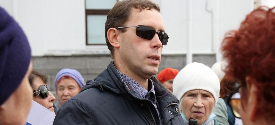 Председатель и секретарь Серовского отделения общества слепых получили награды