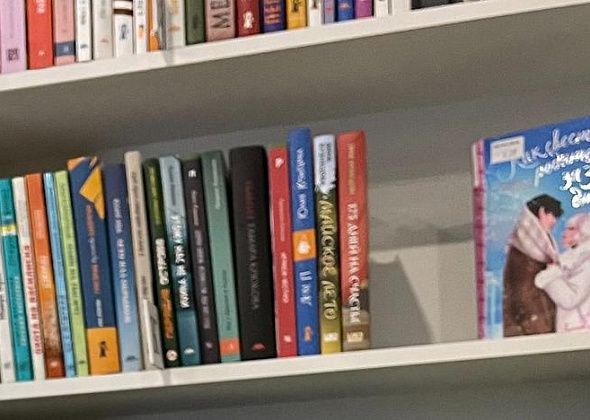 Карту Достоевского номиналом 10 тысяч рублей для покупки книг подростками предлагают ввести в Госдуме